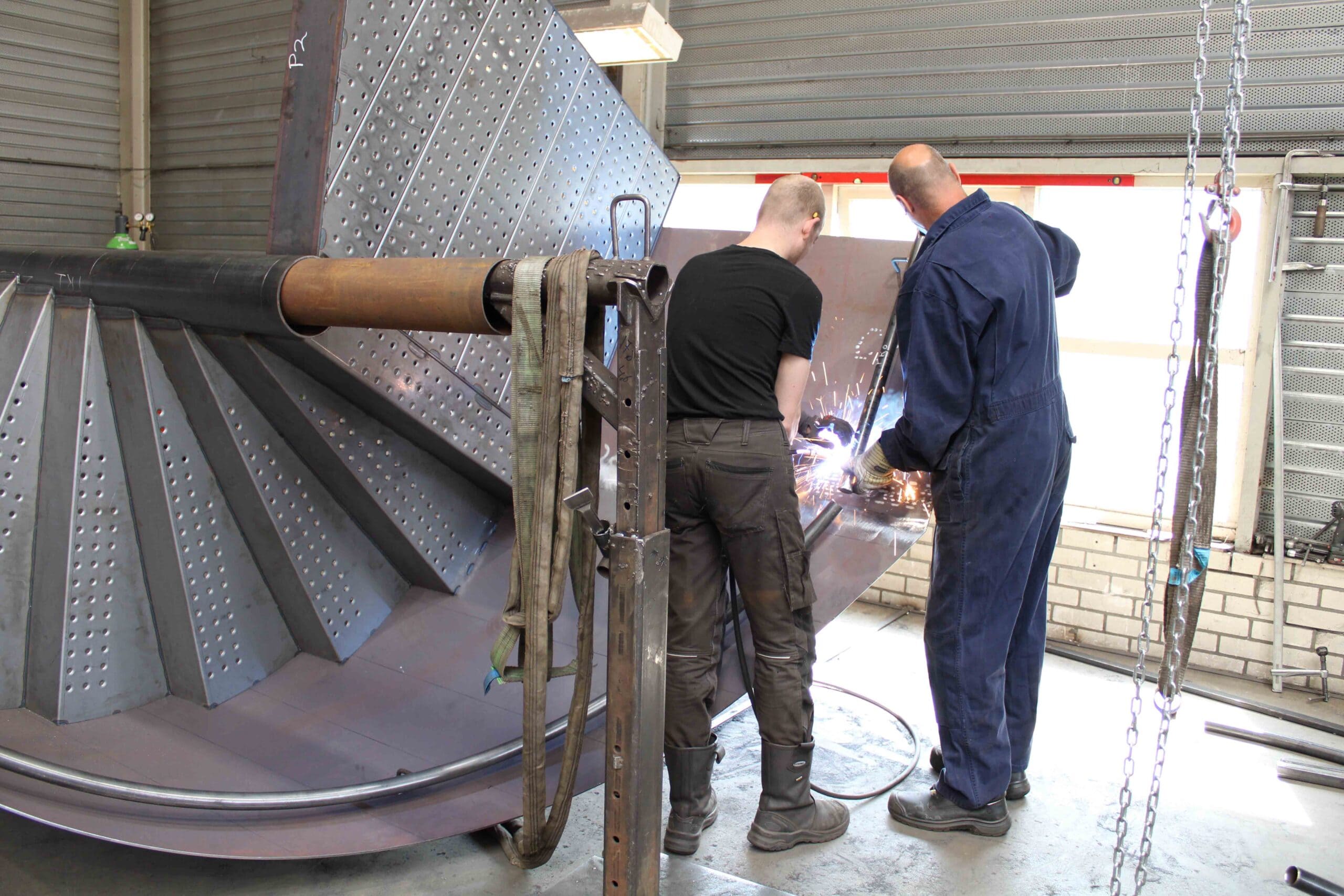 Maatwerk spiltrap in productie